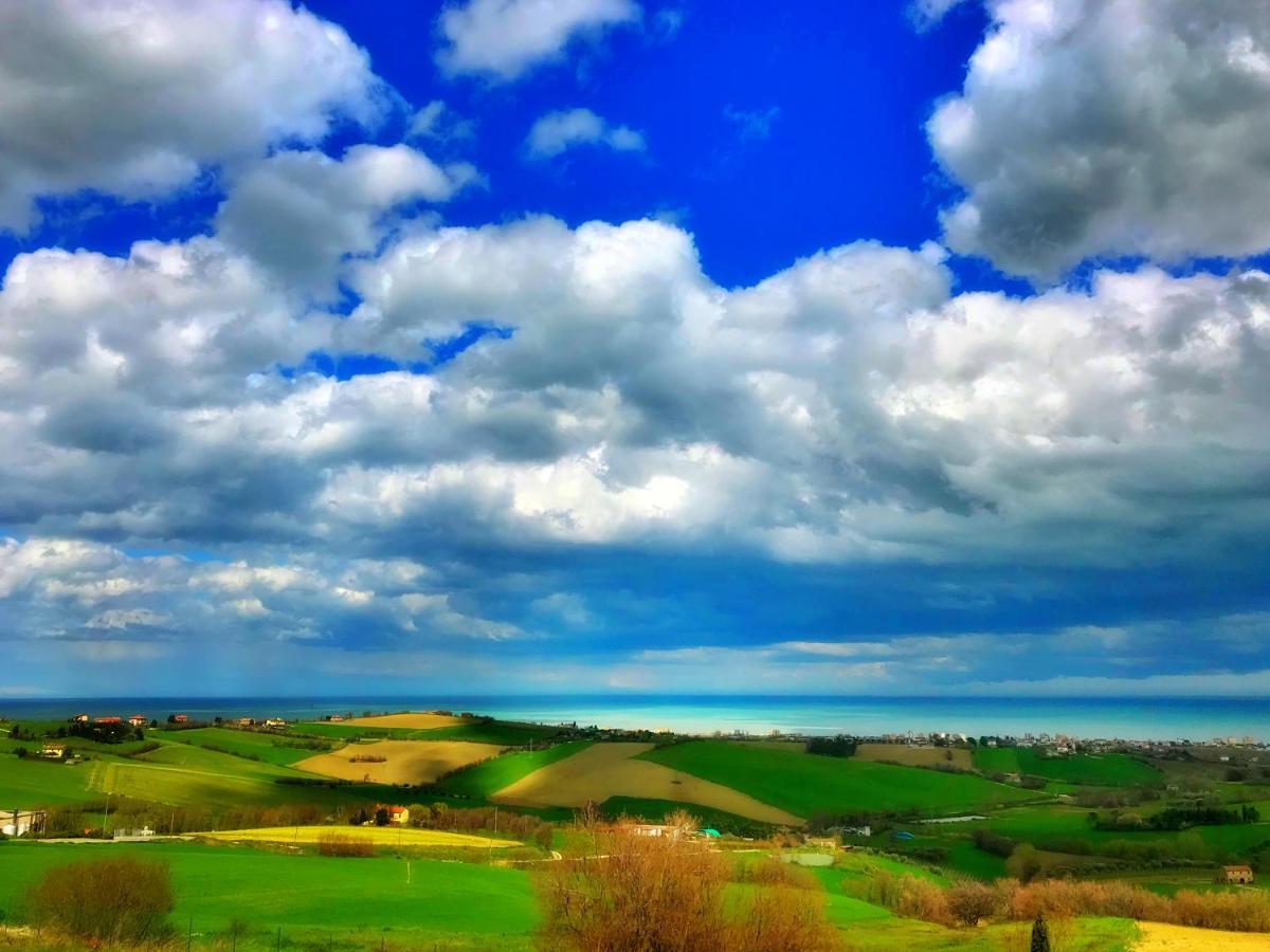 Live Your Dream San Costanzo Dış mekan fotoğraf